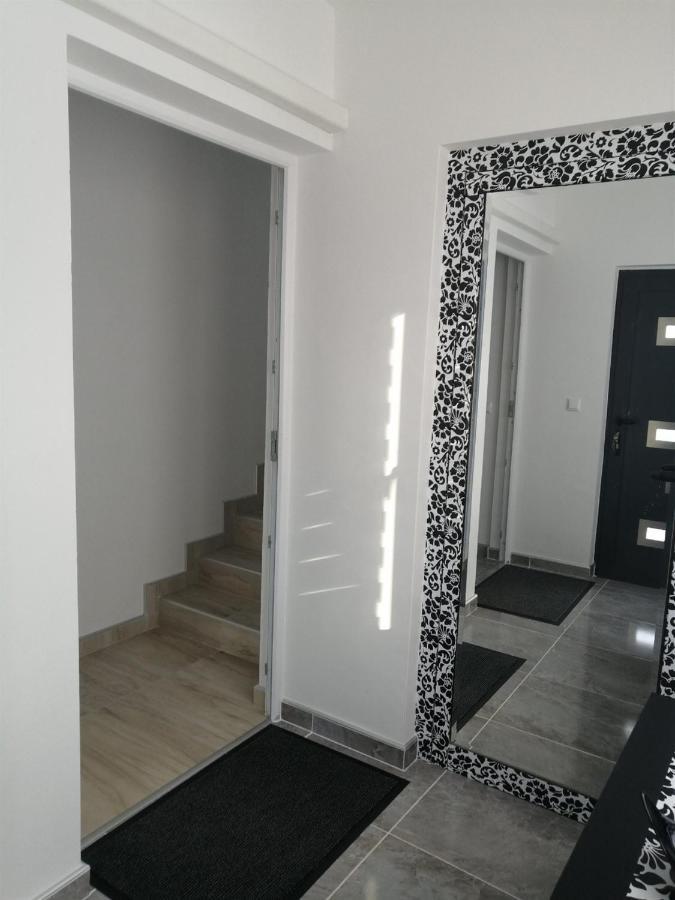 Vacation House Studenac Bihać Extérieur photo